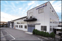 写真:本社／金型工場